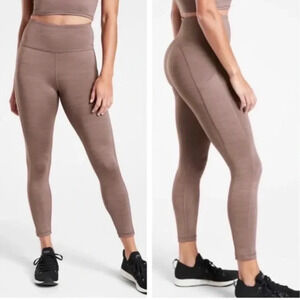 Athleta Ultimate Stash Pocket Space Dye 7/8 Tight Size XS
Smoked Almond Brown